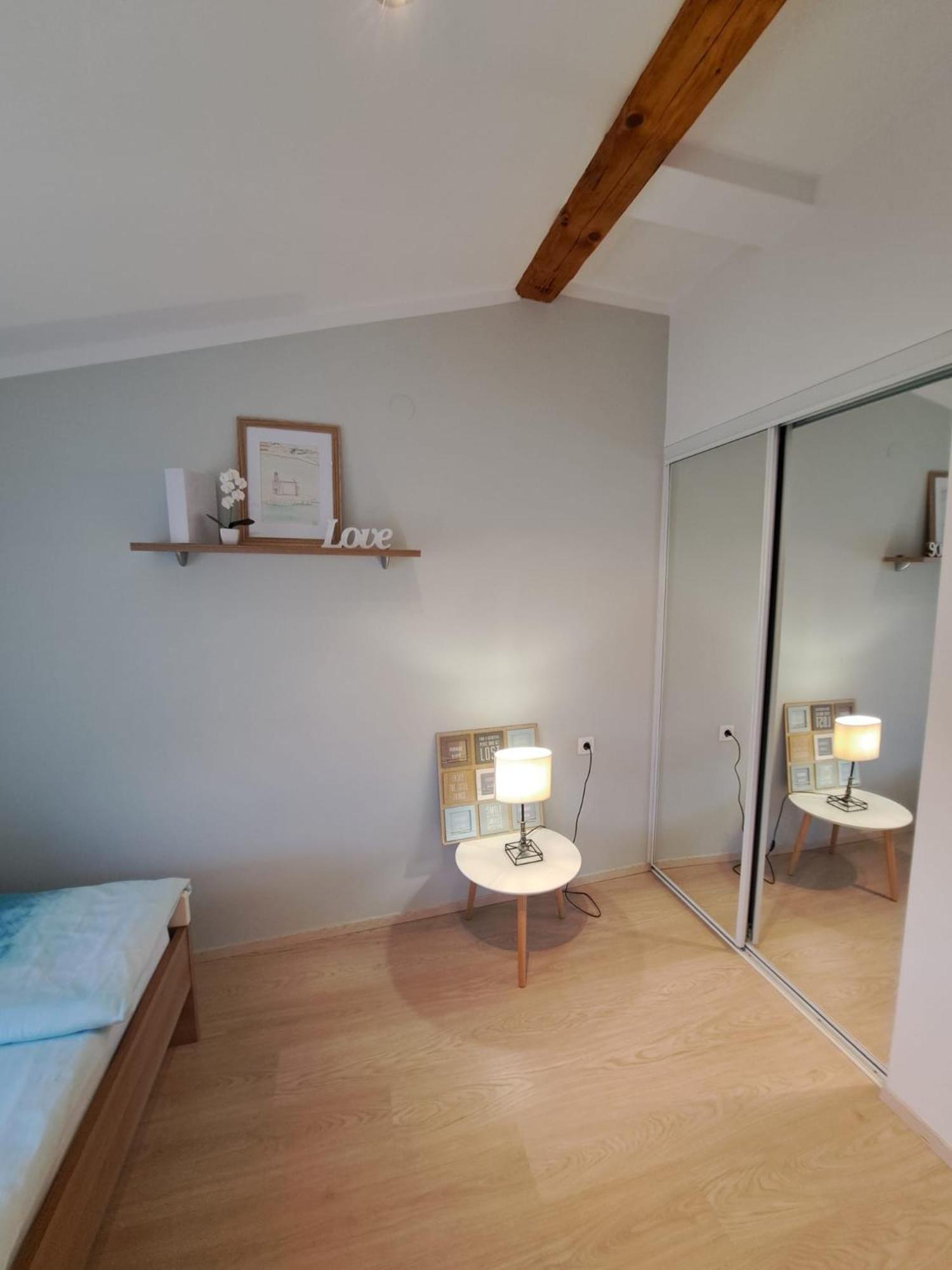 Apartman Lucia Posedarje Eksteriør bilde