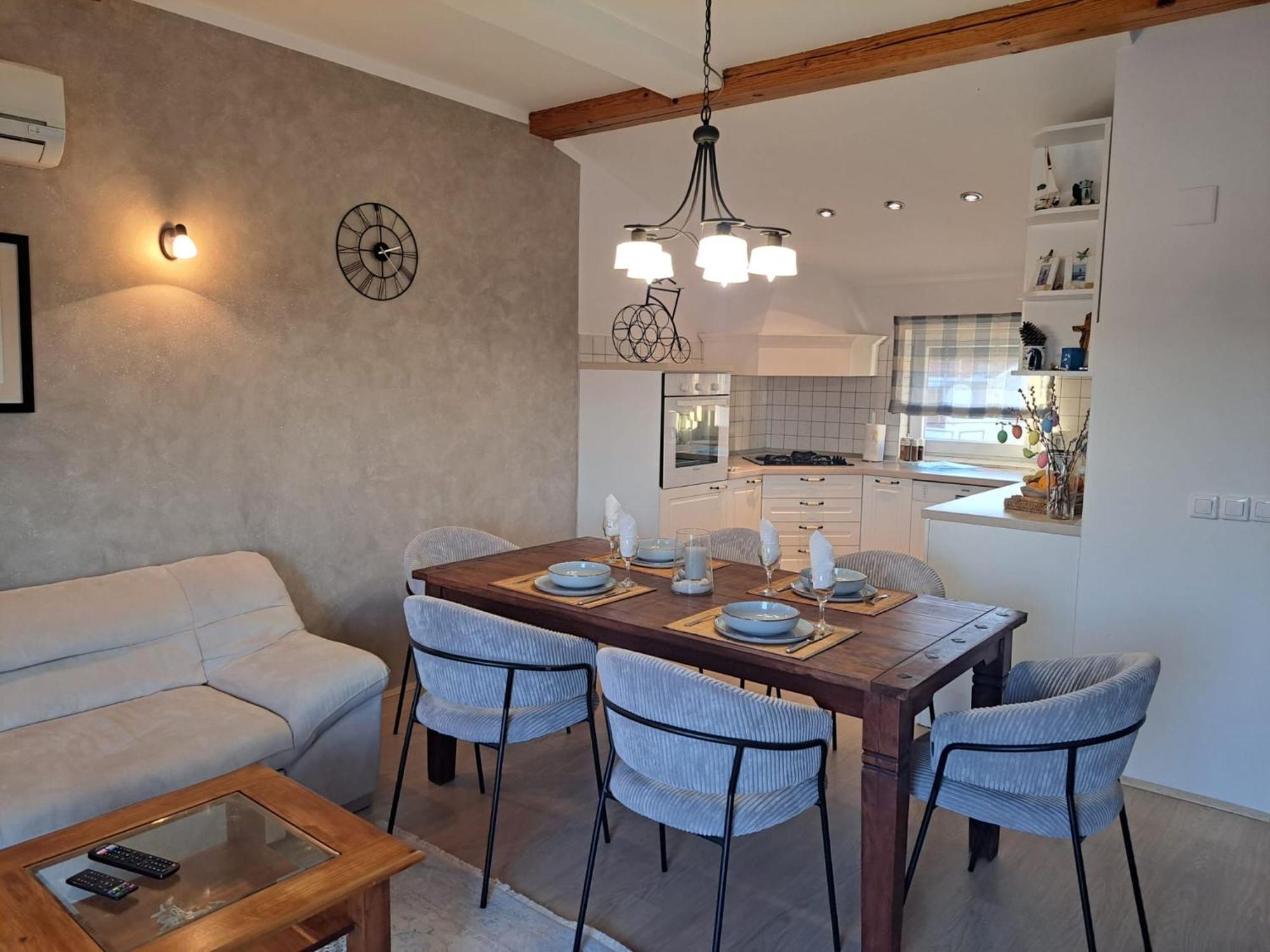 Apartman Lucia Posedarje Eksteriør bilde